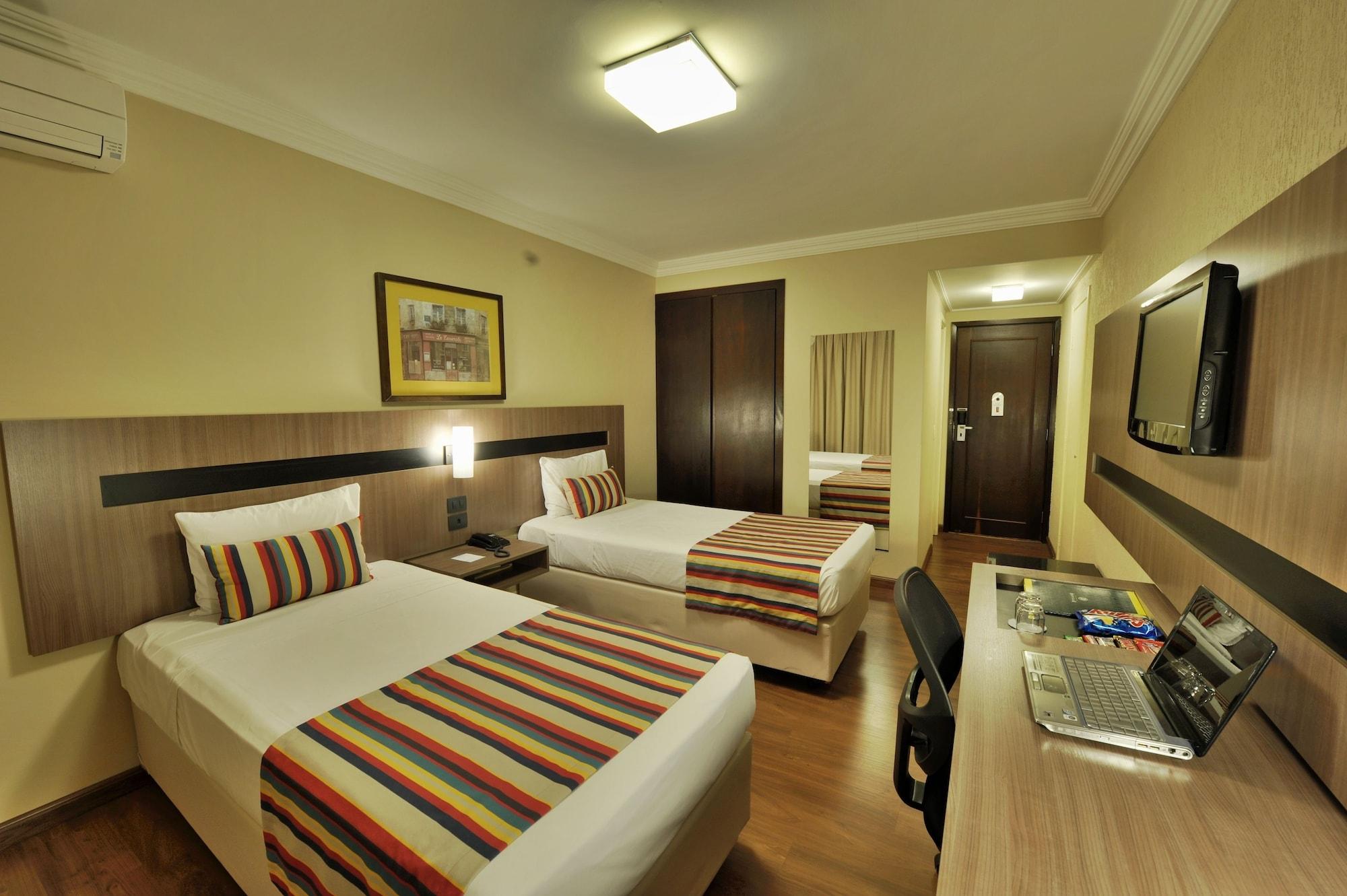 Hotel Deville Express Cascavel Cascavel  Exterior photo
