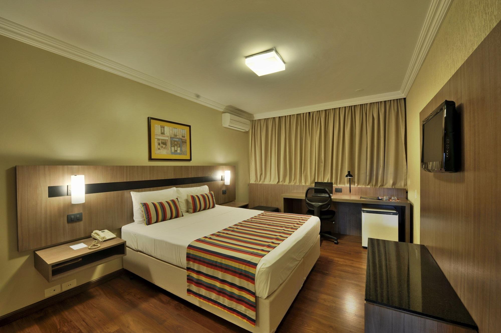 Hotel Deville Express Cascavel Cascavel  Exterior photo