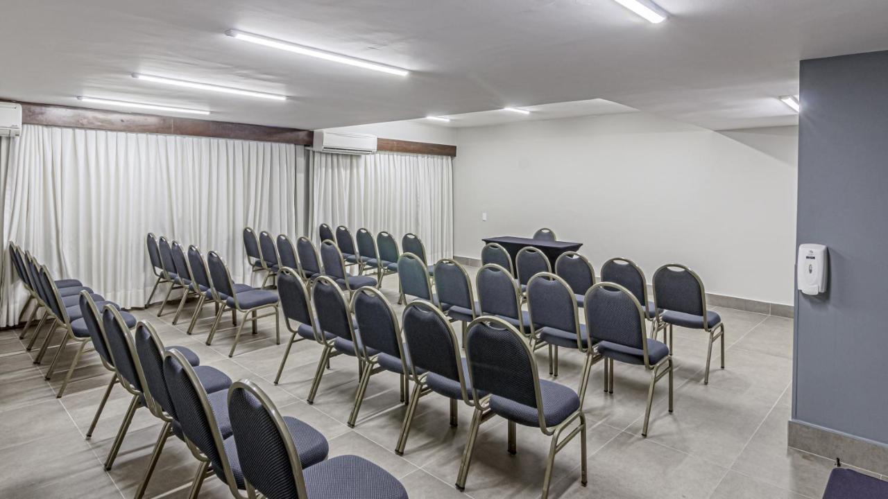 Hotel Deville Express Cascavel Cascavel  Exterior photo