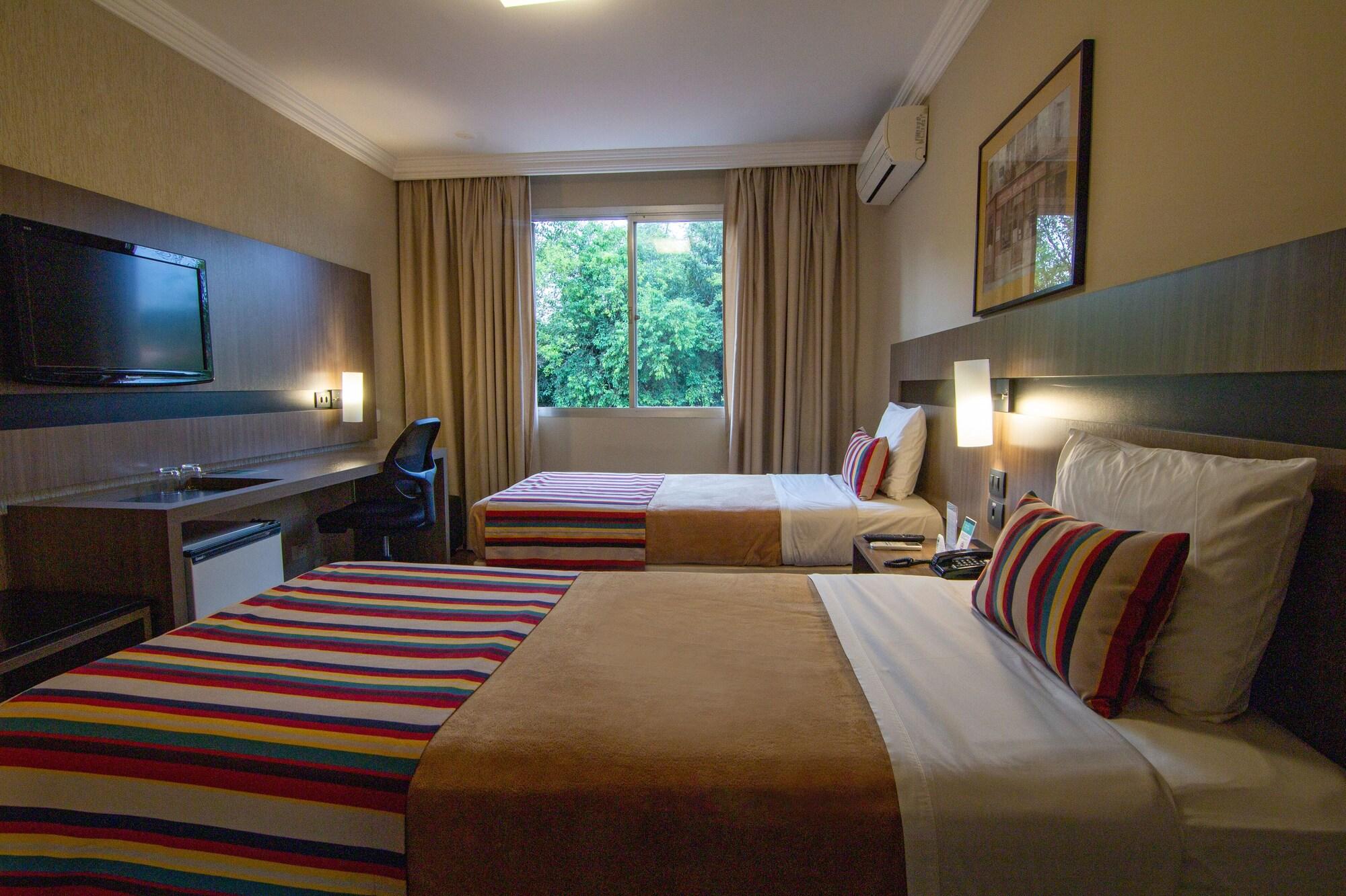 Hotel Deville Express Cascavel Cascavel  Exterior photo