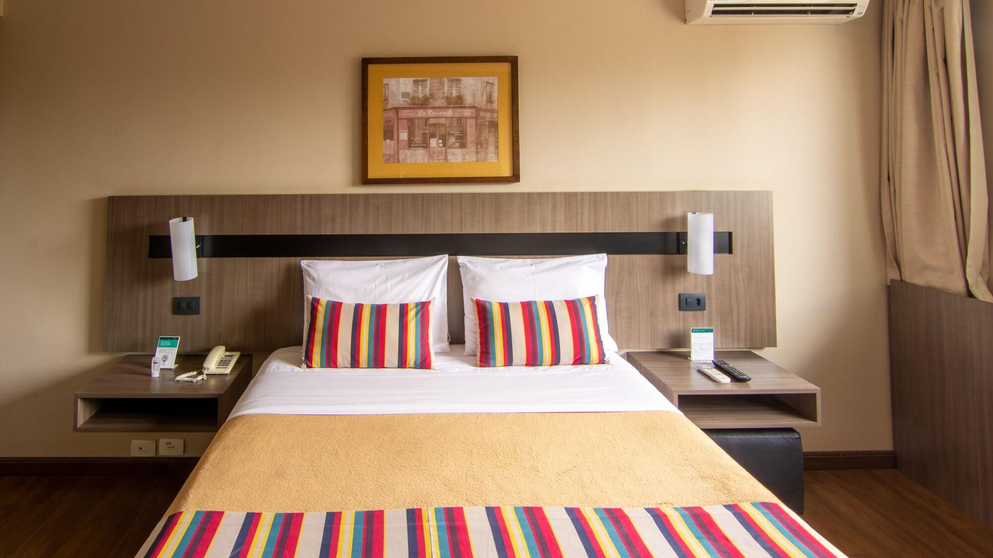 Hotel Deville Express Cascavel Cascavel  Exterior photo