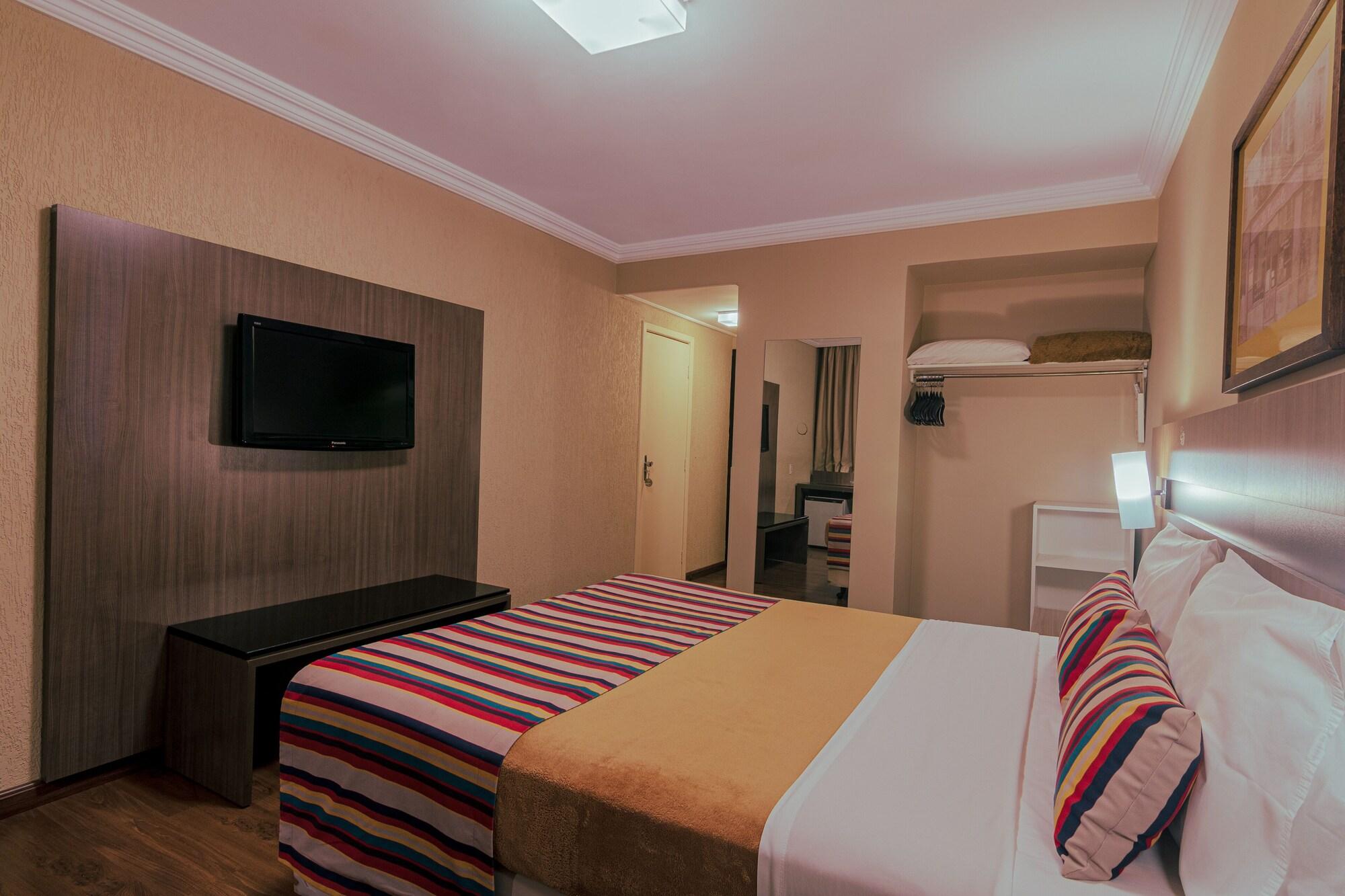 Hotel Deville Express Cascavel Cascavel  Exterior photo