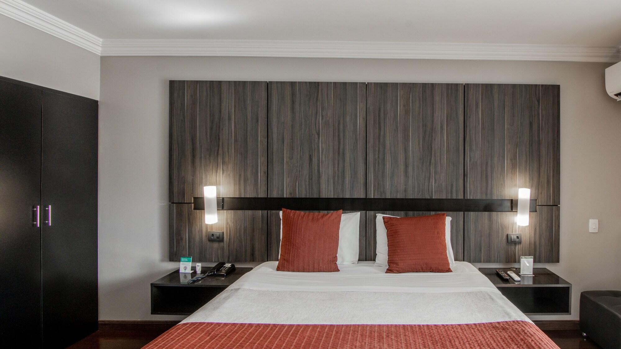Hotel Deville Express Cascavel Cascavel  Exterior photo