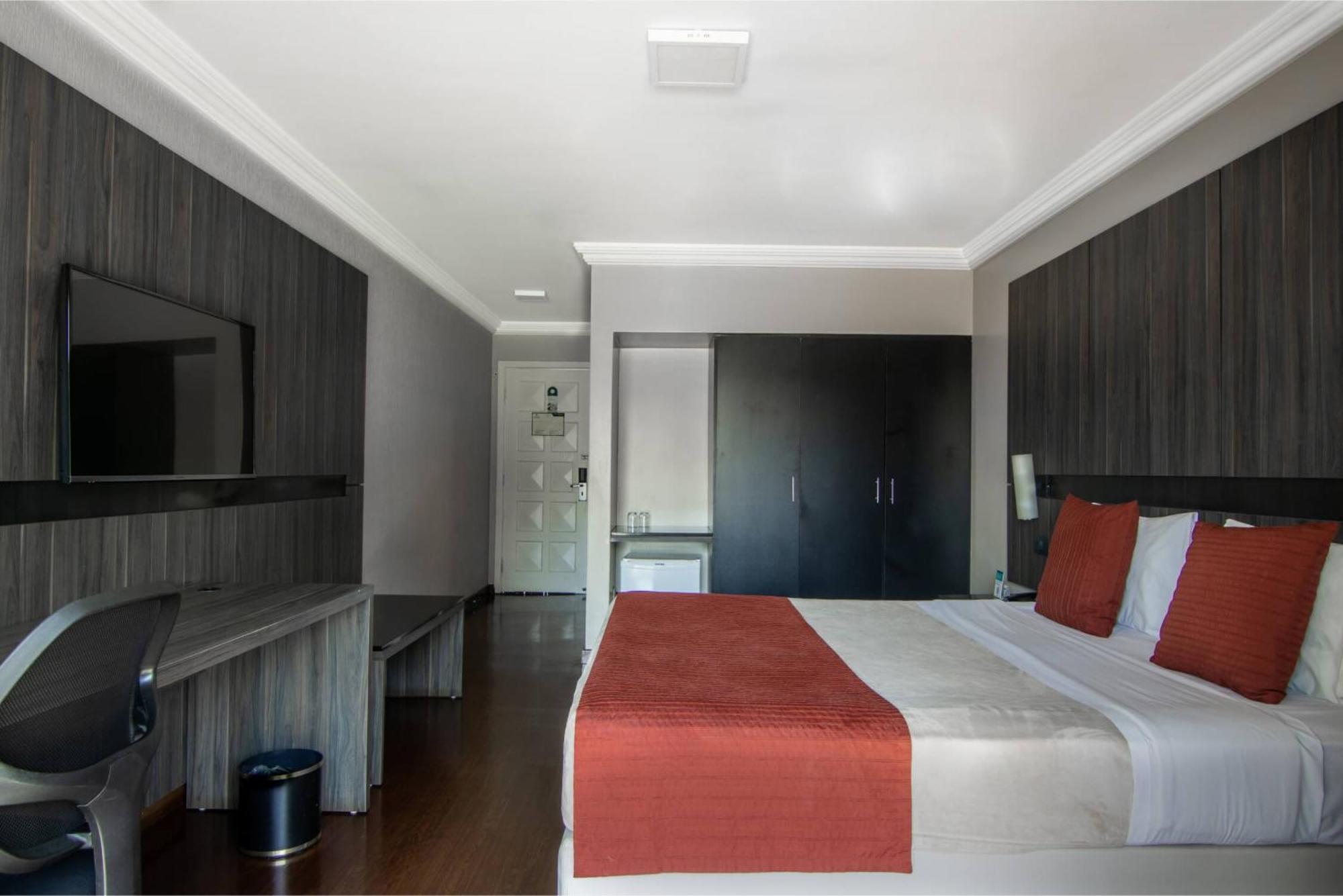 Hotel Deville Express Cascavel Cascavel  Exterior photo