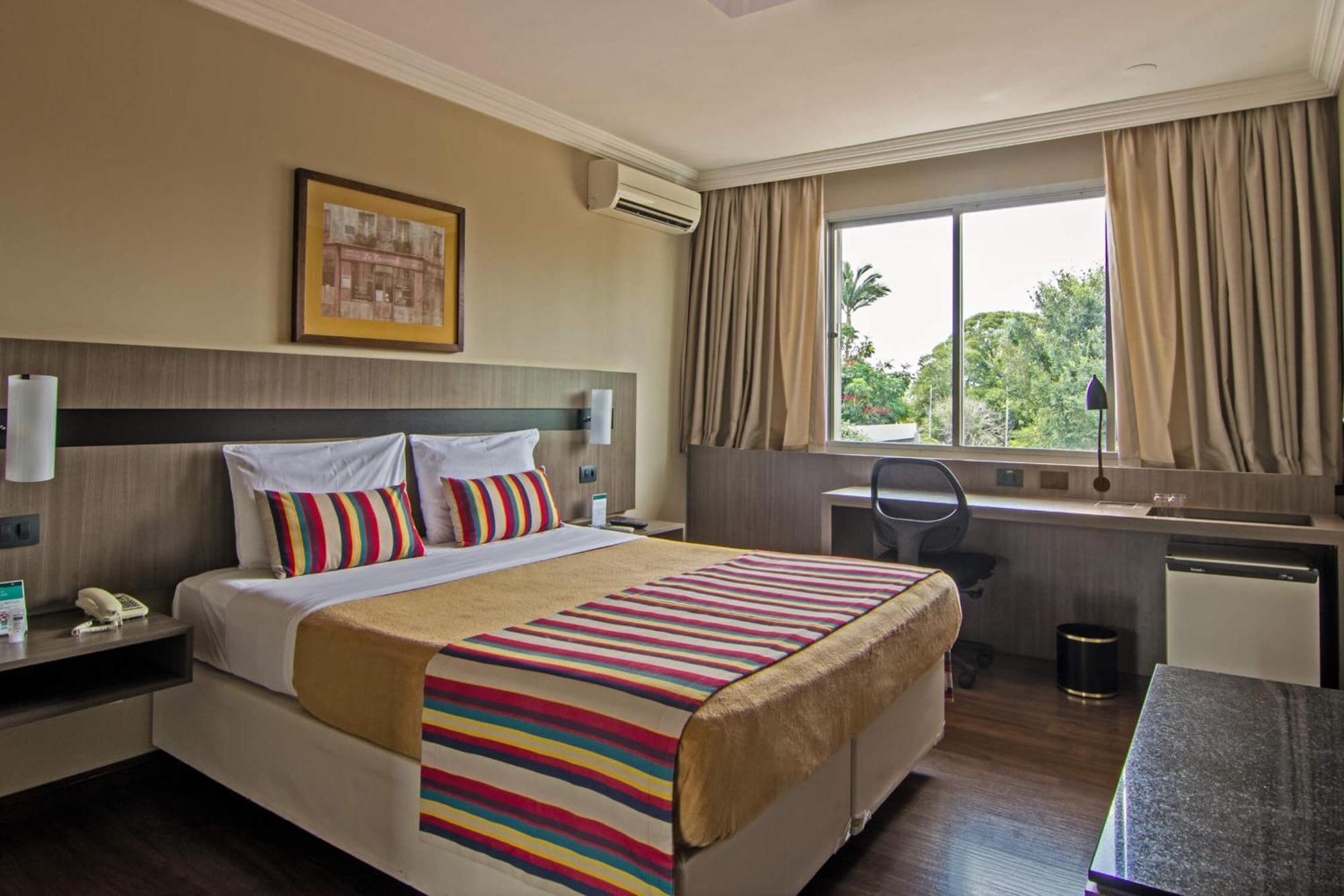 Hotel Deville Express Cascavel Cascavel  Exterior photo