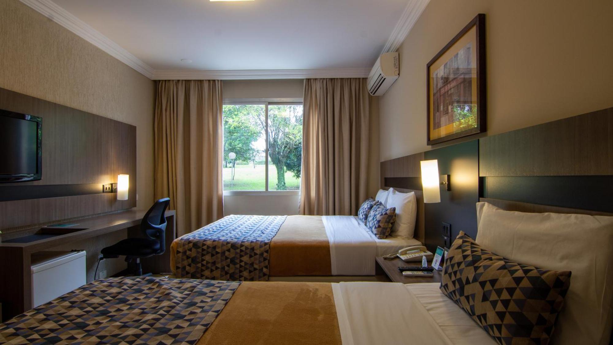Hotel Deville Express Cascavel Cascavel  Exterior photo