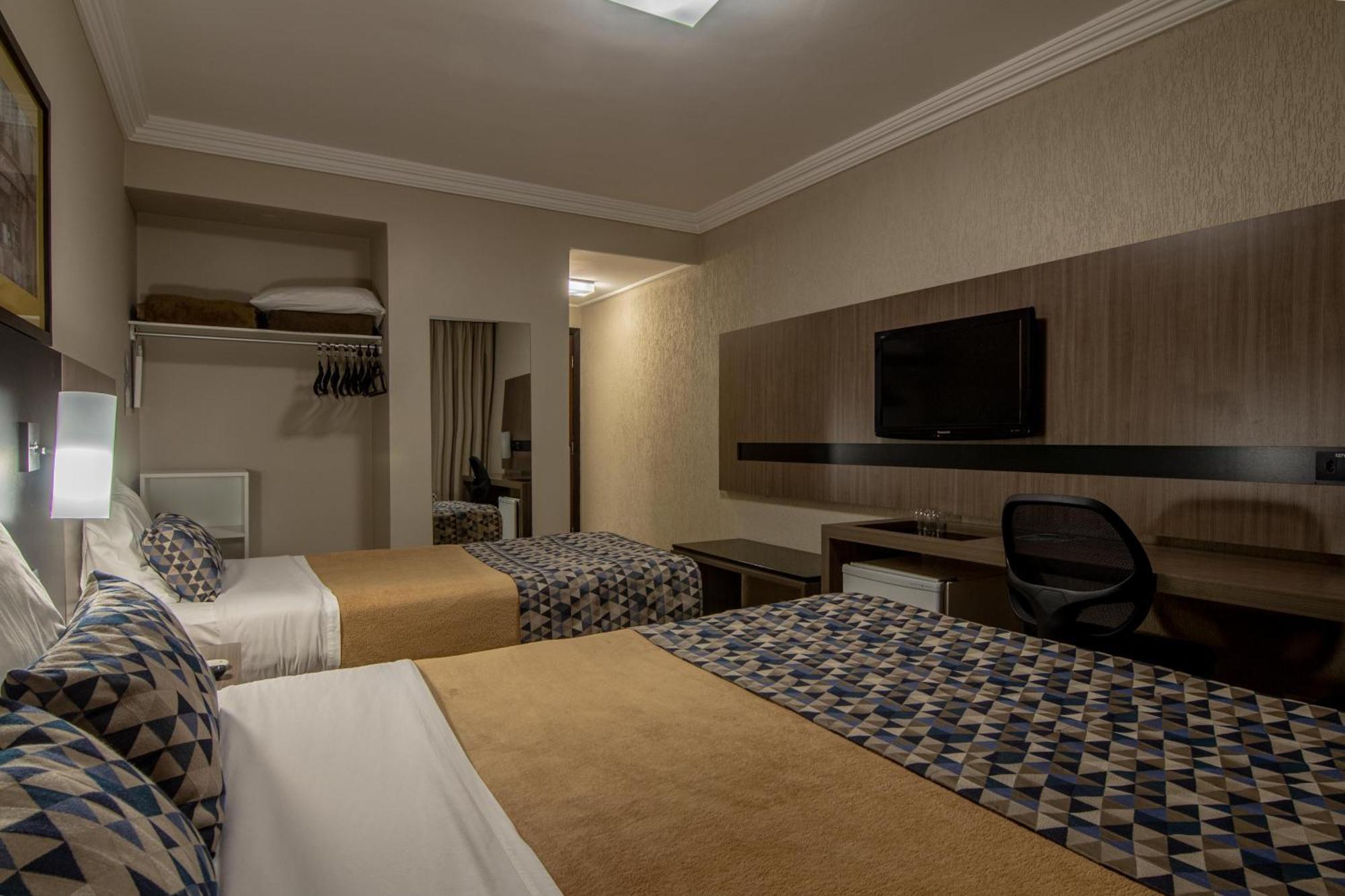 Hotel Deville Express Cascavel Cascavel  Exterior photo